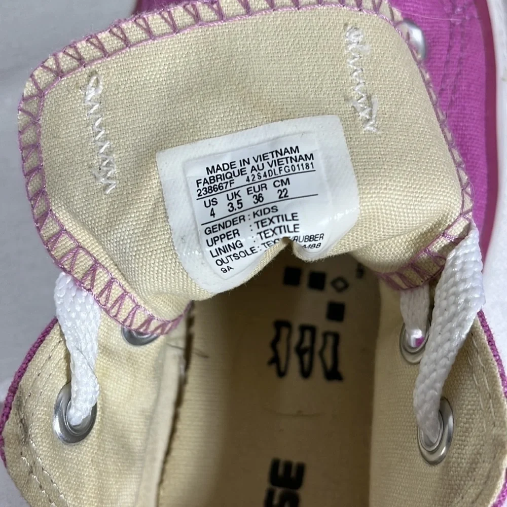 CONVERSE tennis shoes, pink, size 4, in good condition